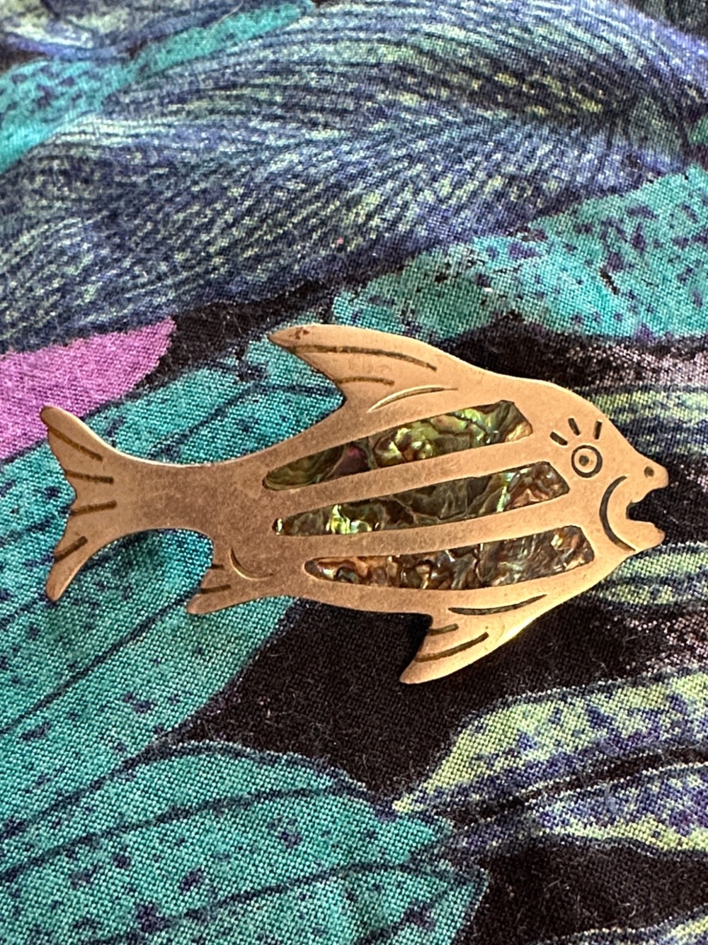 Vintage Alpaca Mexico Abalone Shell Fish Brooch